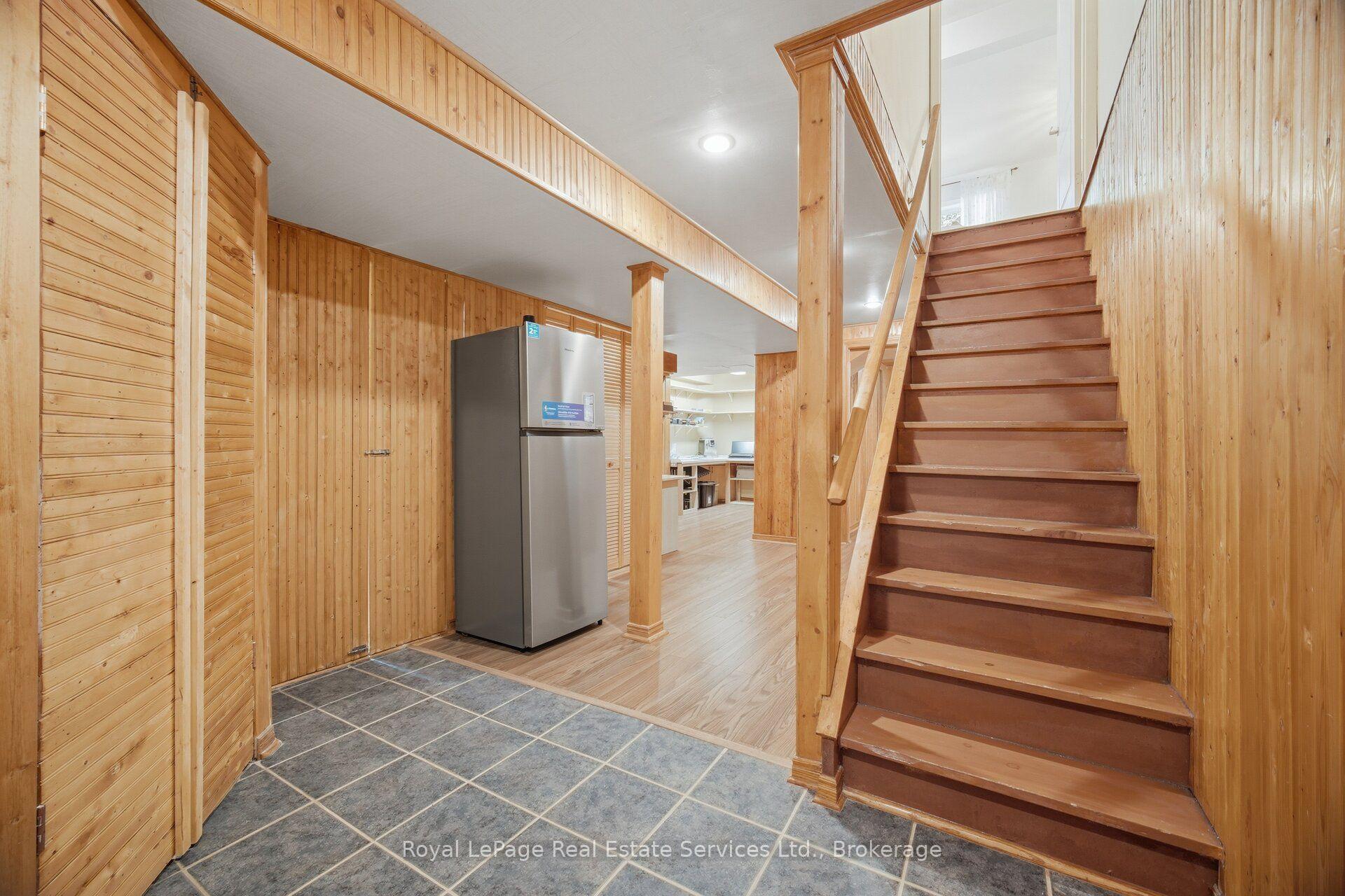 Photo 29 of 2259 Empire Crescent, Burlington, Orchard — HOMEH