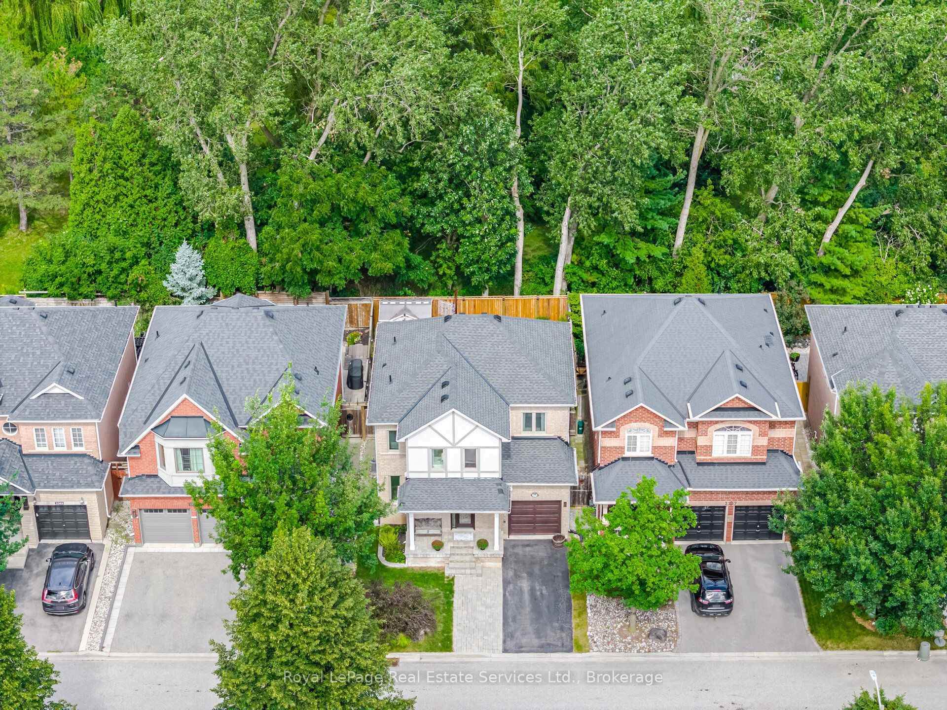 Photo 42 of 2259 Empire Crescent, Burlington, Orchard — HOMEH