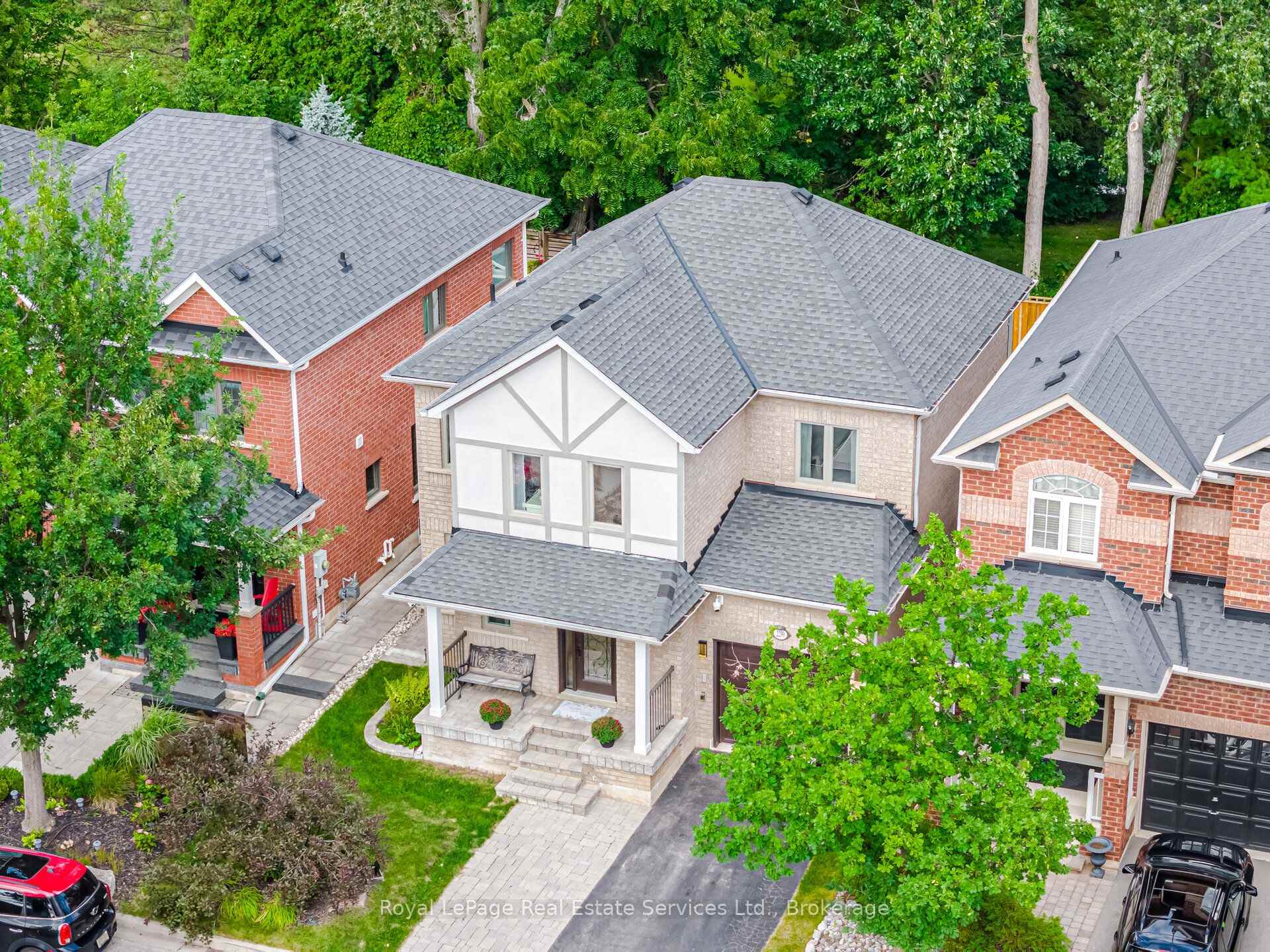 Photo 43 of 2259 Empire Crescent, Burlington, Orchard — HOMEH