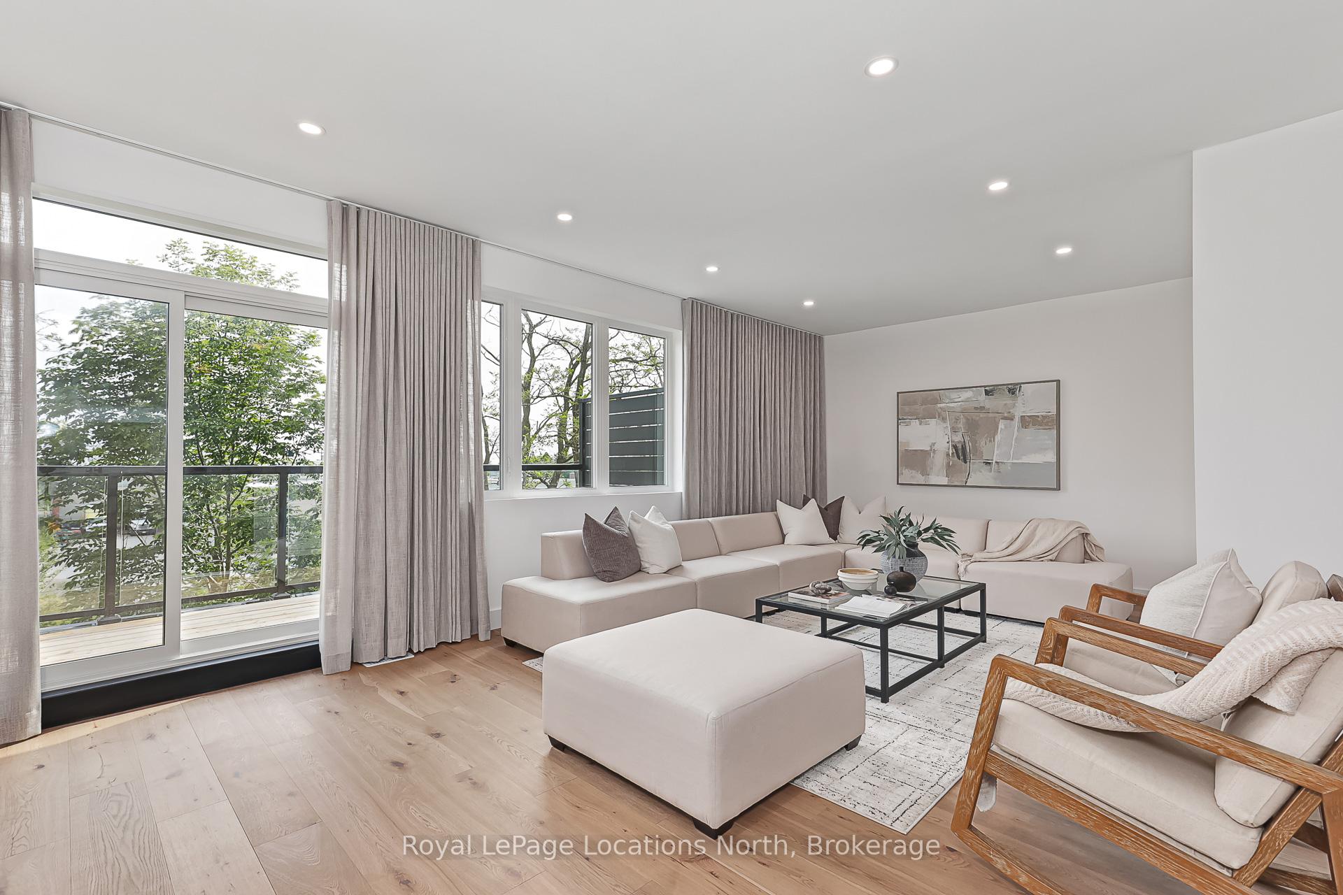 Photo 5 of Unit 9, 25 Lansdowne Street S, Blue Mountains — HOMEH