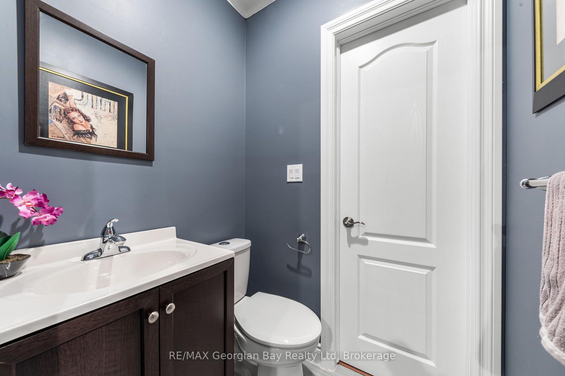 Photo 24 of 2384 Whetham Road, Springwater, Rural Springwater — HOMEH