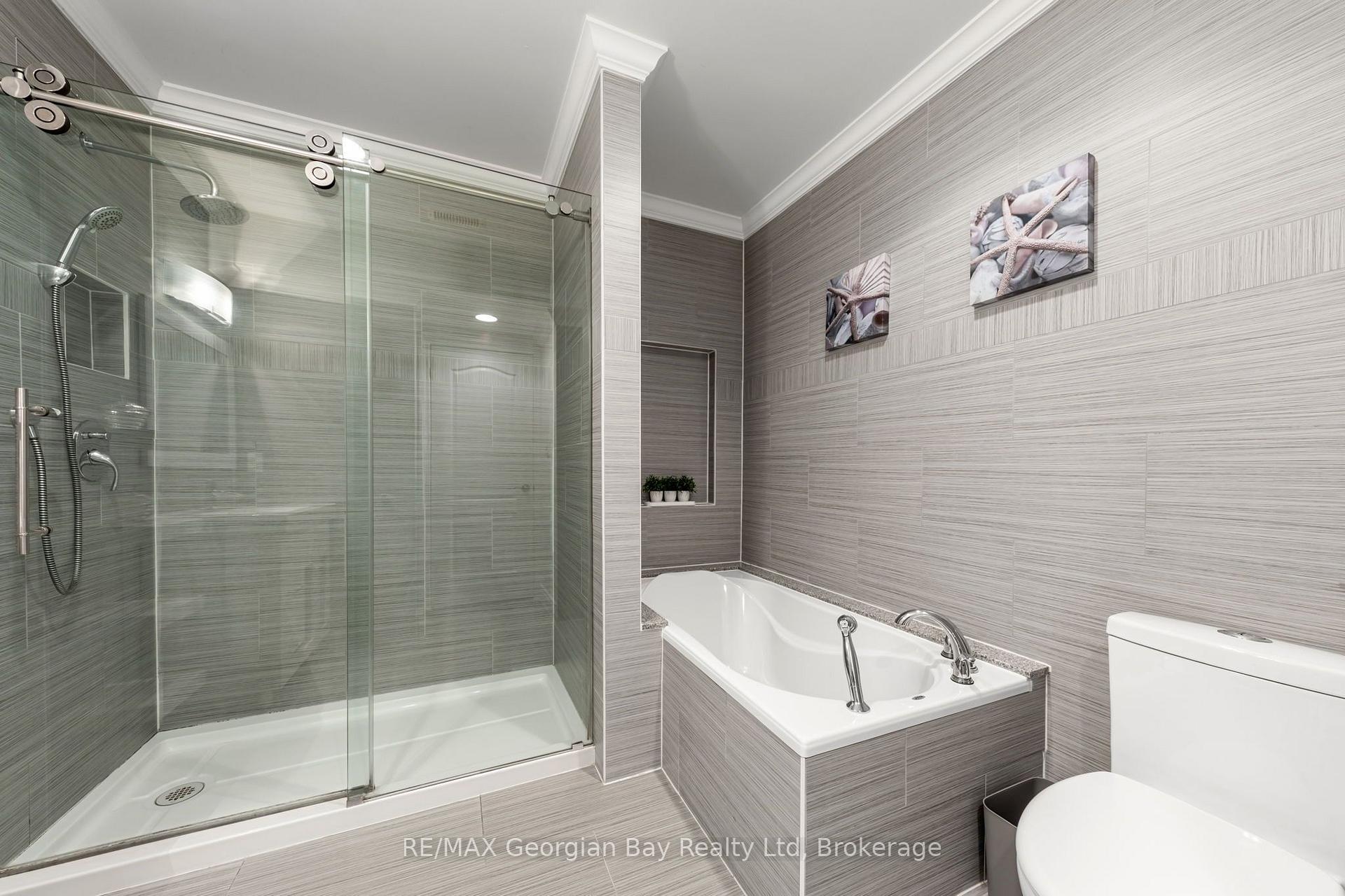 Photo 26 of 2384 Whetham Road, Springwater, Rural Springwater — HOMEH
