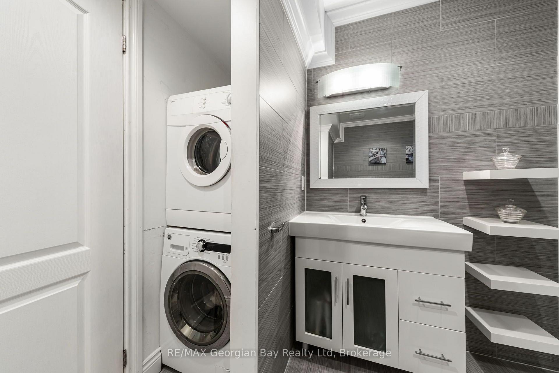 Photo 27 of 2384 Whetham Road, Springwater, Rural Springwater — HOMEH