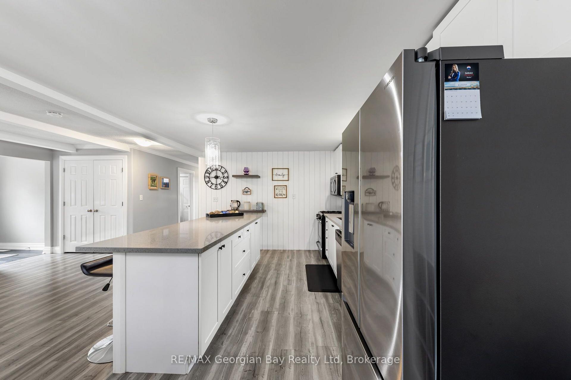 Photo 30 of 2384 Whetham Road, Springwater, Rural Springwater — HOMEH