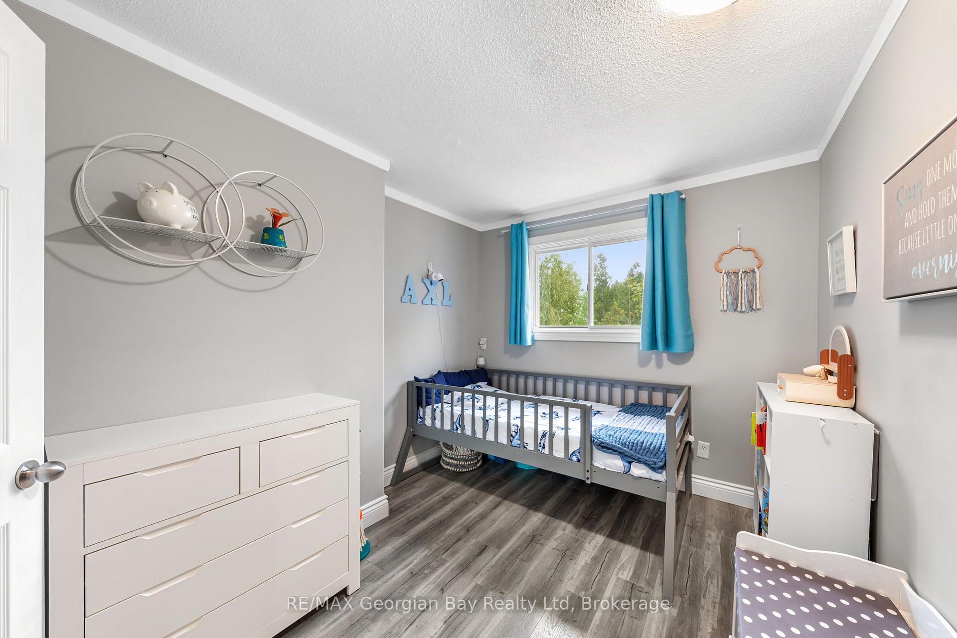 Photo 40 of 2384 Whetham Road, Springwater, Rural Springwater — HOMEH