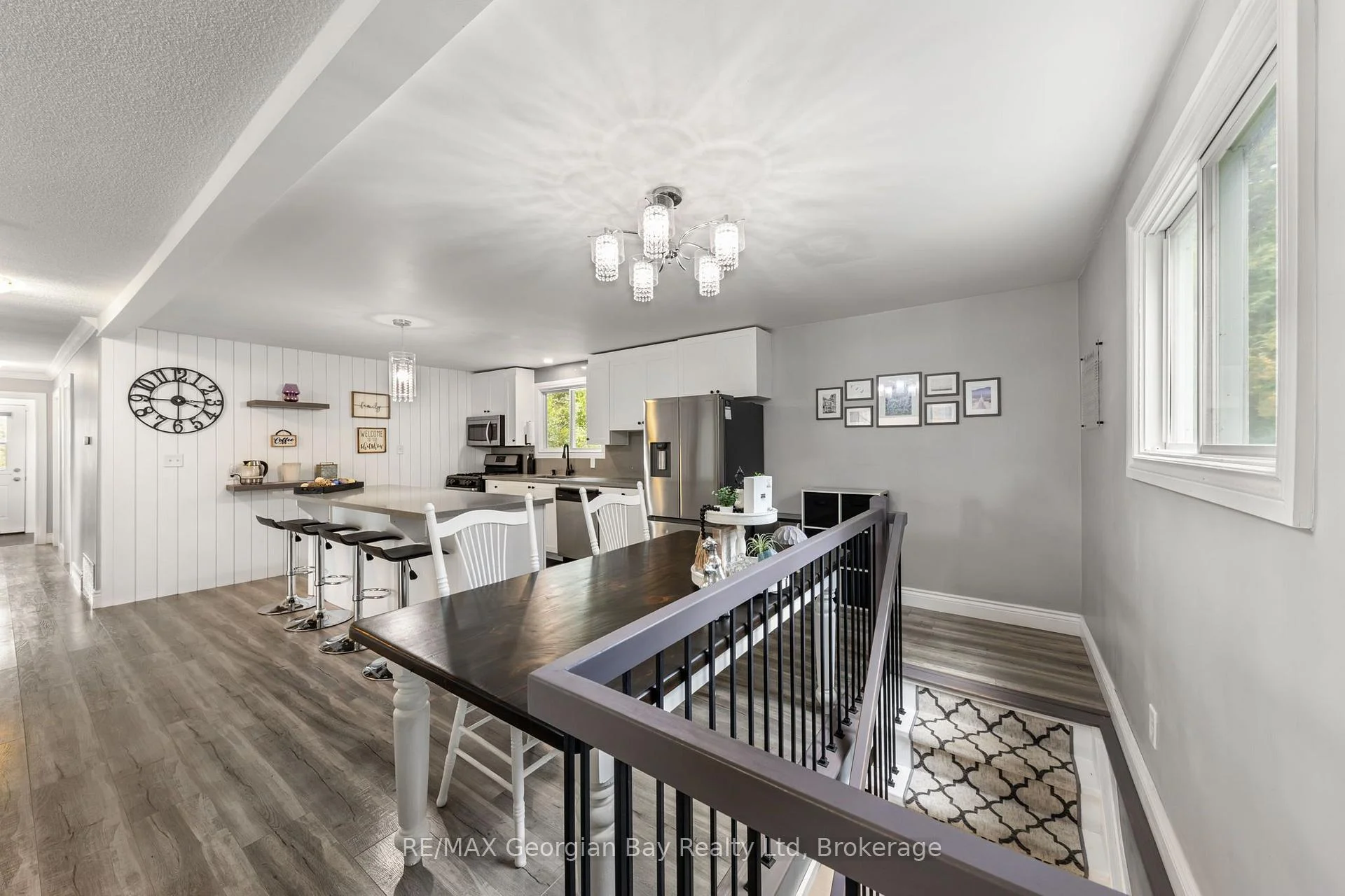 Photo 38 of 2384 Whetham Road, Springwater, Rural Springwater — HOMEH