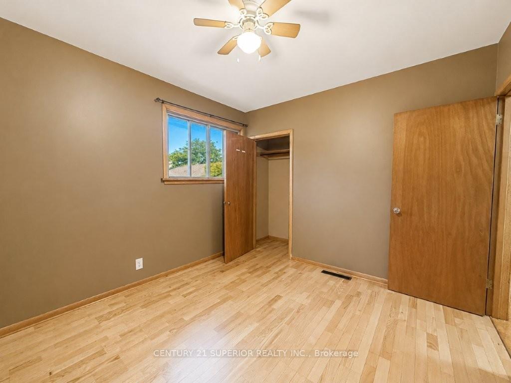Photo 21 of 412 James Street S, Thunder Bay, Green Acres — HOMEH