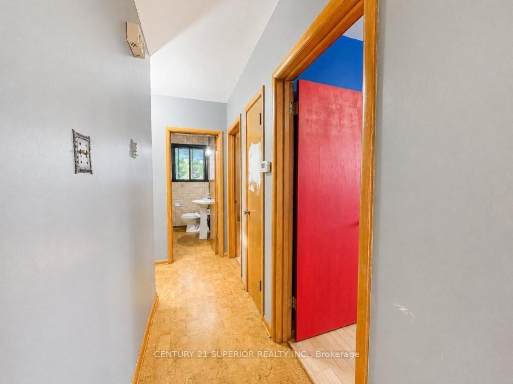 Photo 26 of 412 James Street S, Thunder Bay, Green Acres — HOMEH
