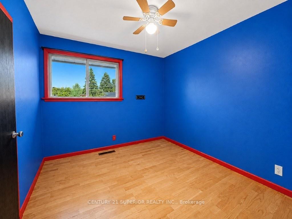 Photo 27 of 412 James Street S, Thunder Bay, Green Acres — HOMEH
