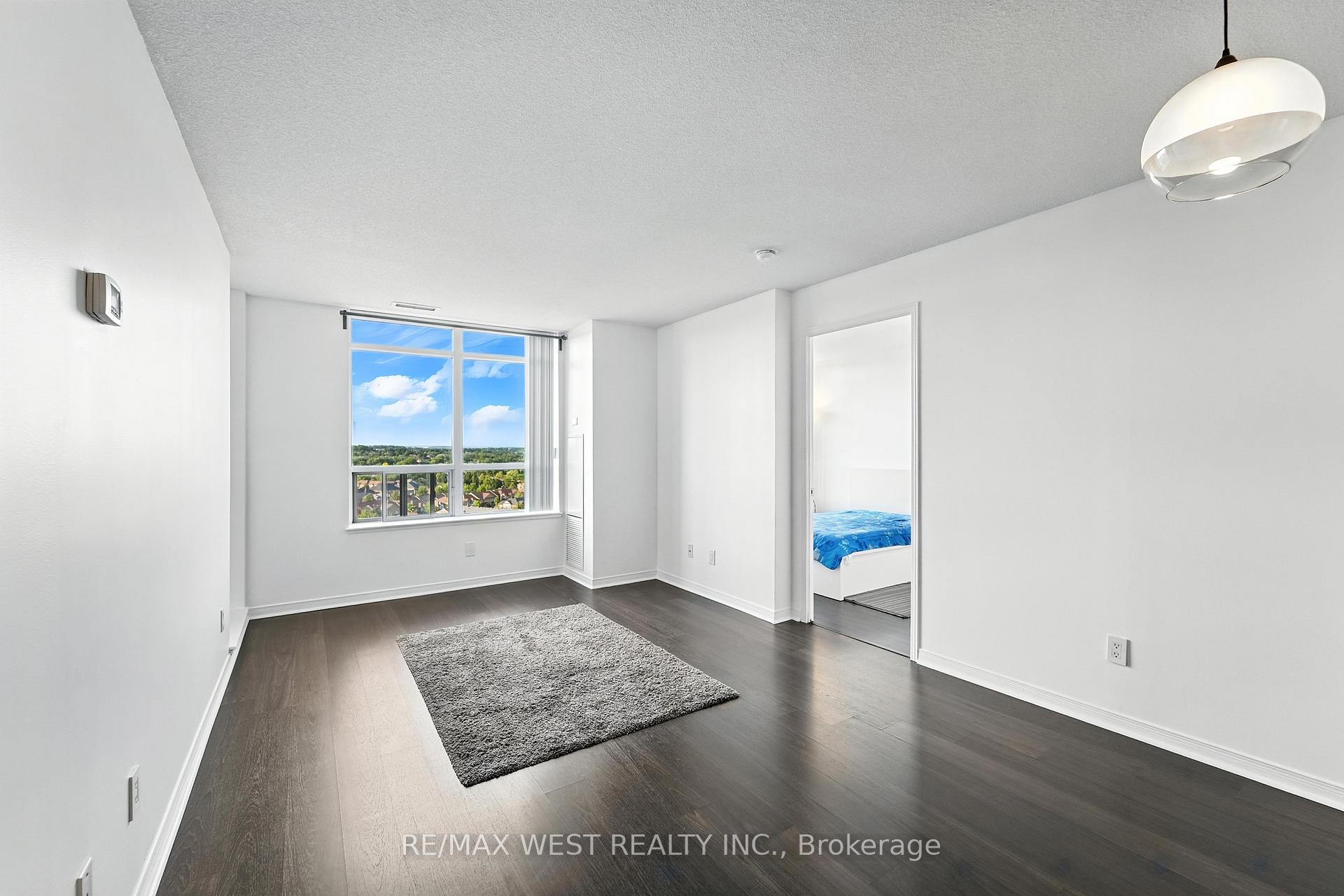 Photo 7 of Unit PH2, 75 King William Crescent, Richmond Hill, Langstaff — HOMEH