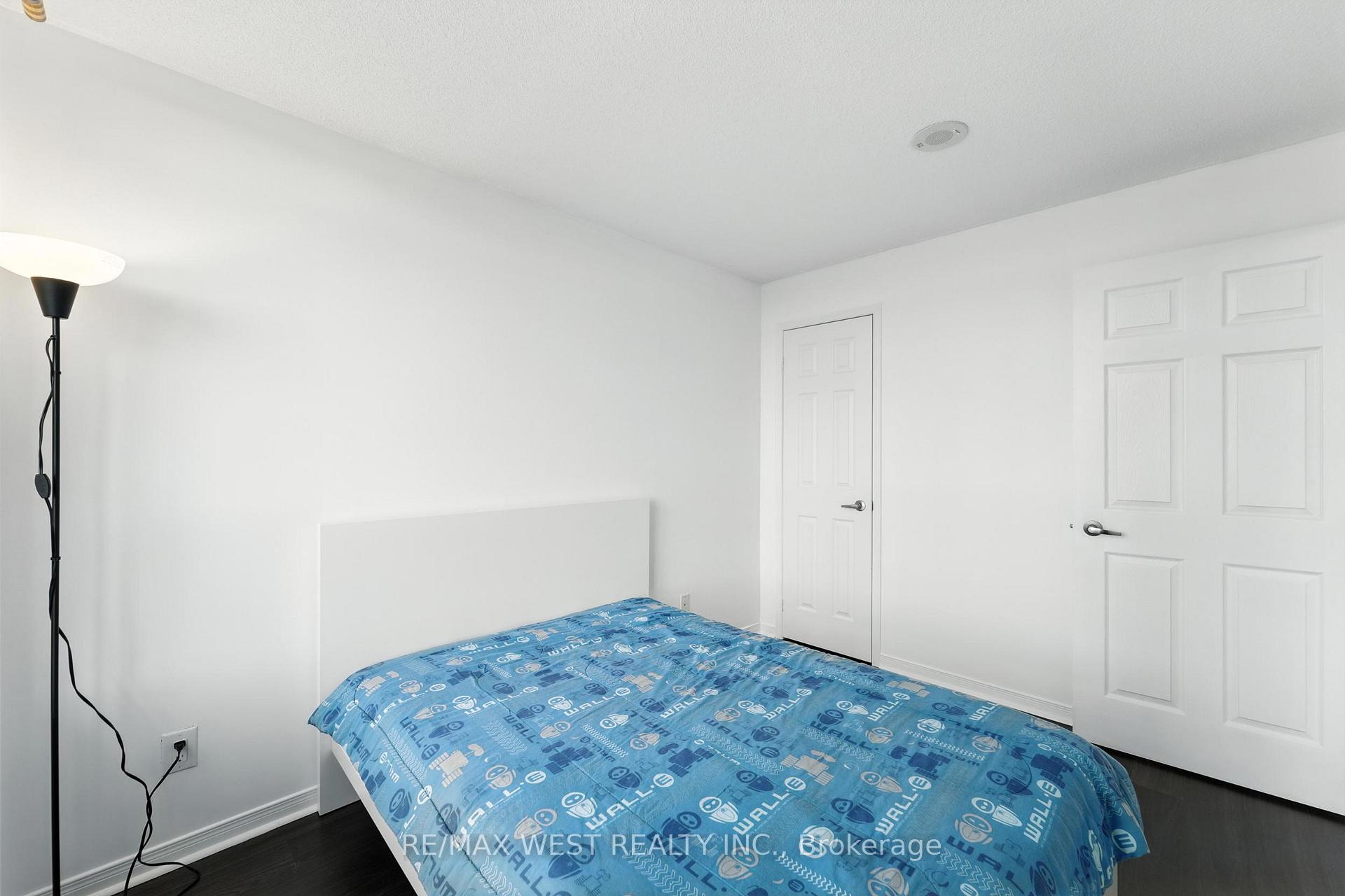 Photo 16 of Unit PH2, 75 King William Crescent, Richmond Hill, Langstaff — HOMEH