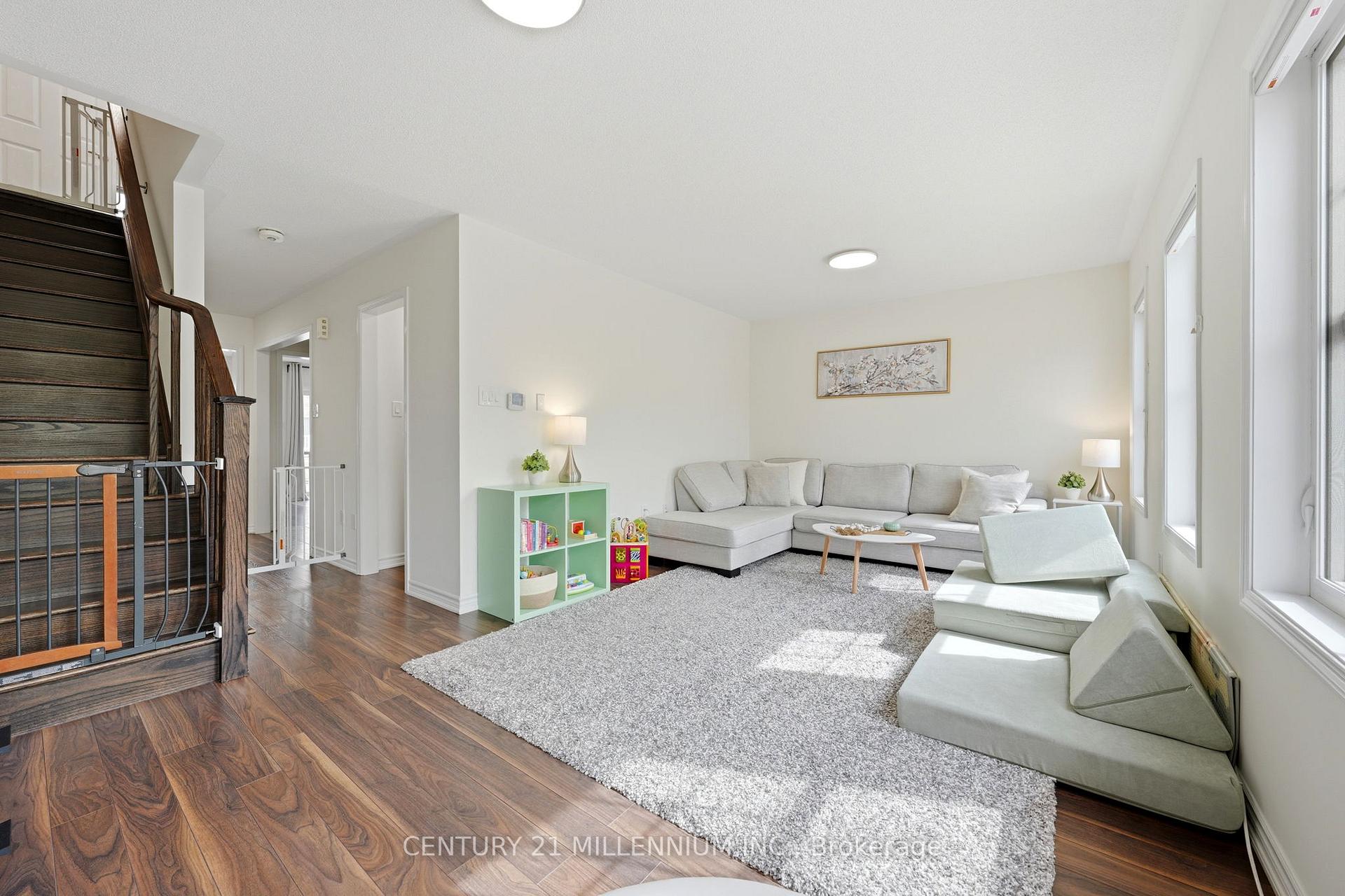 Photo 4 of 242 Remembrance Road, Brampton, Northwest Brampton — HOMEH