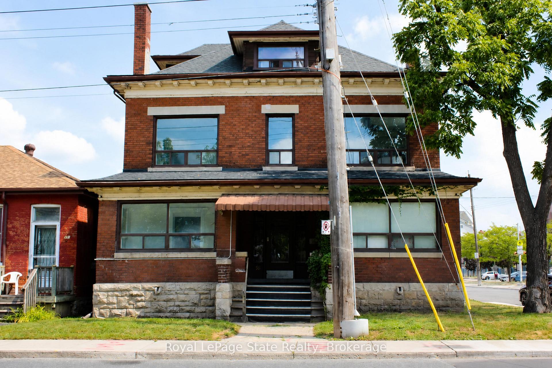 Photo 1 of Unit 1, 56 Wentworth Street, Hamilton, Landsdale — HOMEH