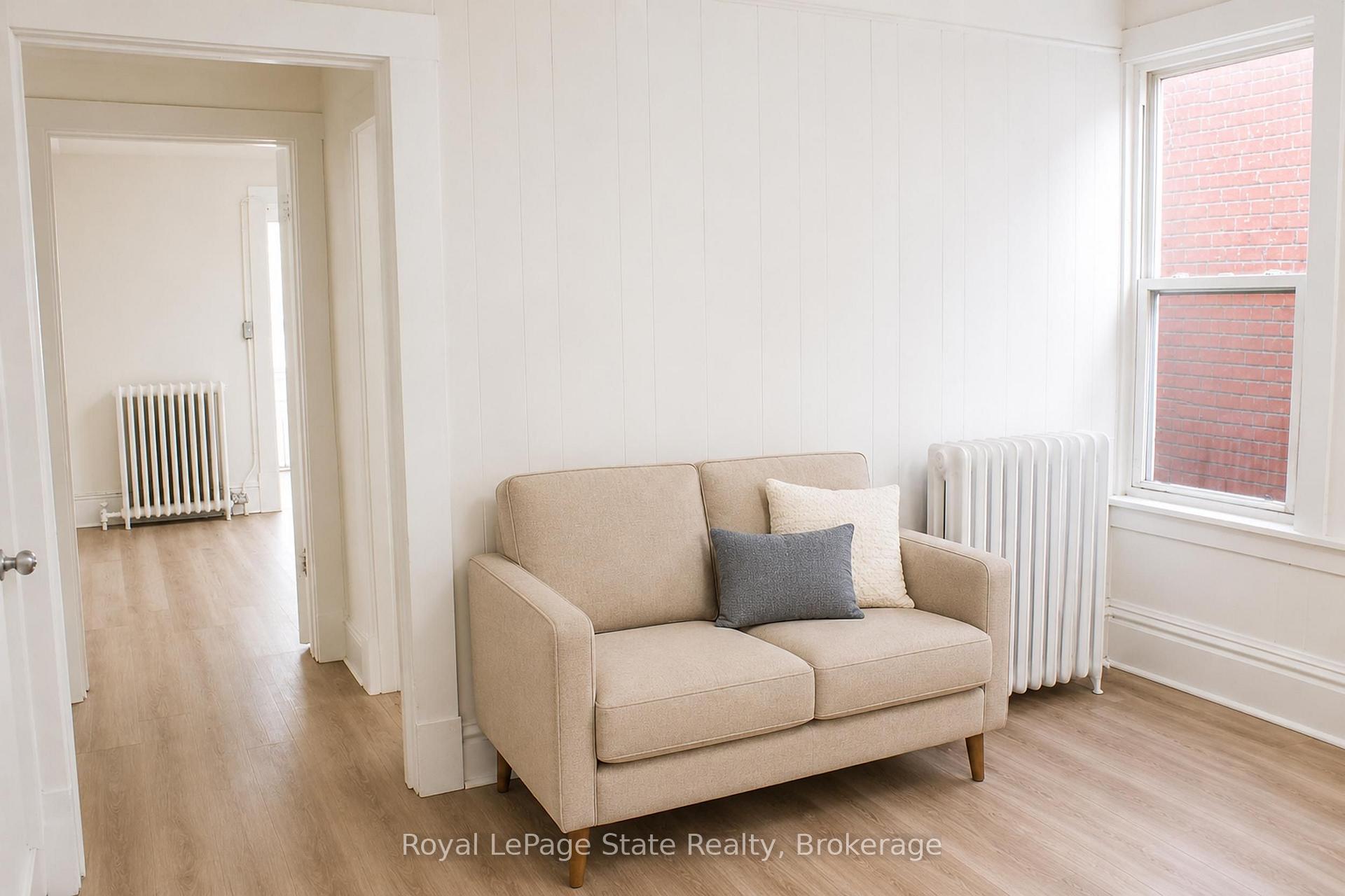 Photo 5 of Unit 1, 56 Wentworth Street, Hamilton, Landsdale — HOMEH