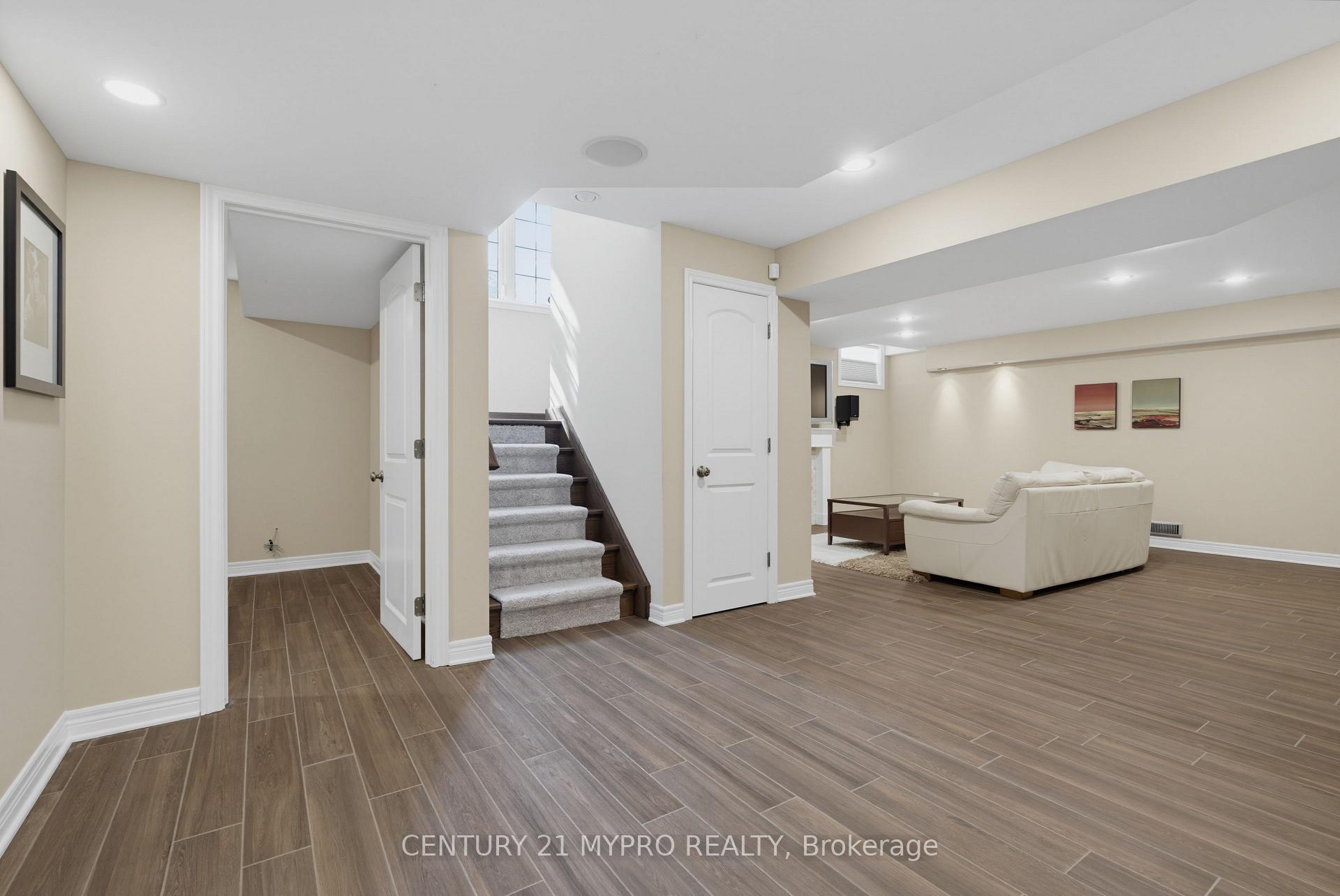 Photo 37 of 223 Elderberry Avenue, London, North B — HOMEH