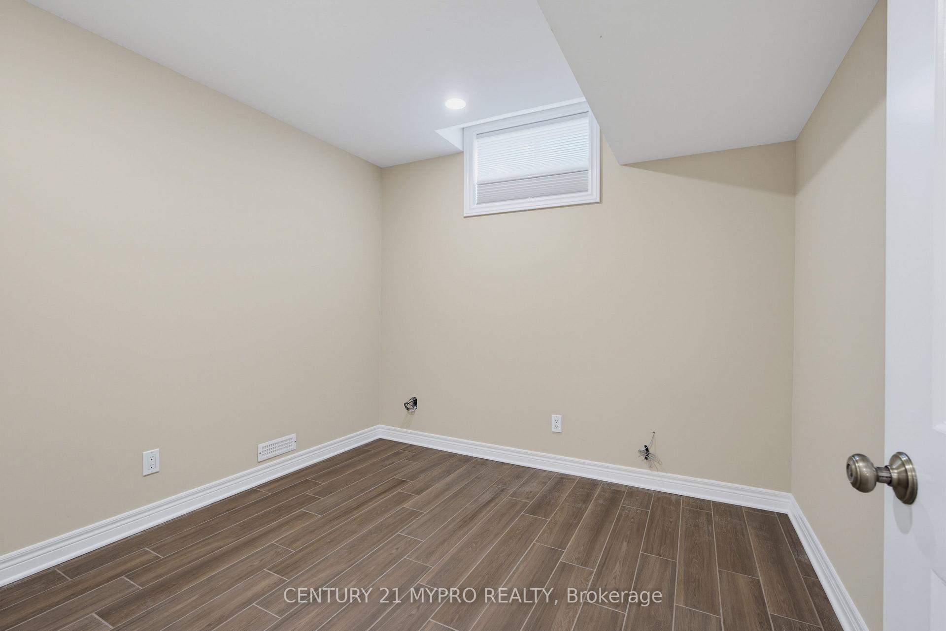 Photo 44 of 223 Elderberry Avenue, London, North B — HOMEH