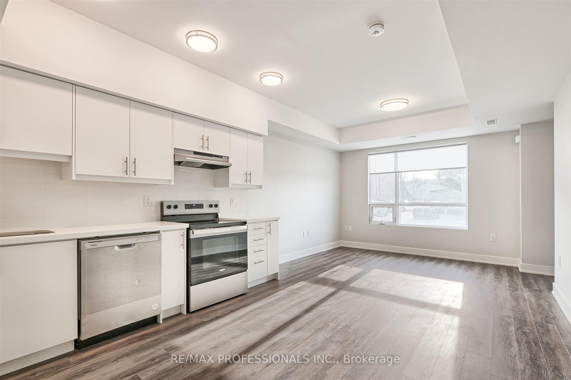 Photo 6 of Unit 113, 62 Dixfield Drive, Etobicoke, Eringate-Centennial-West Deane — HOMEH
