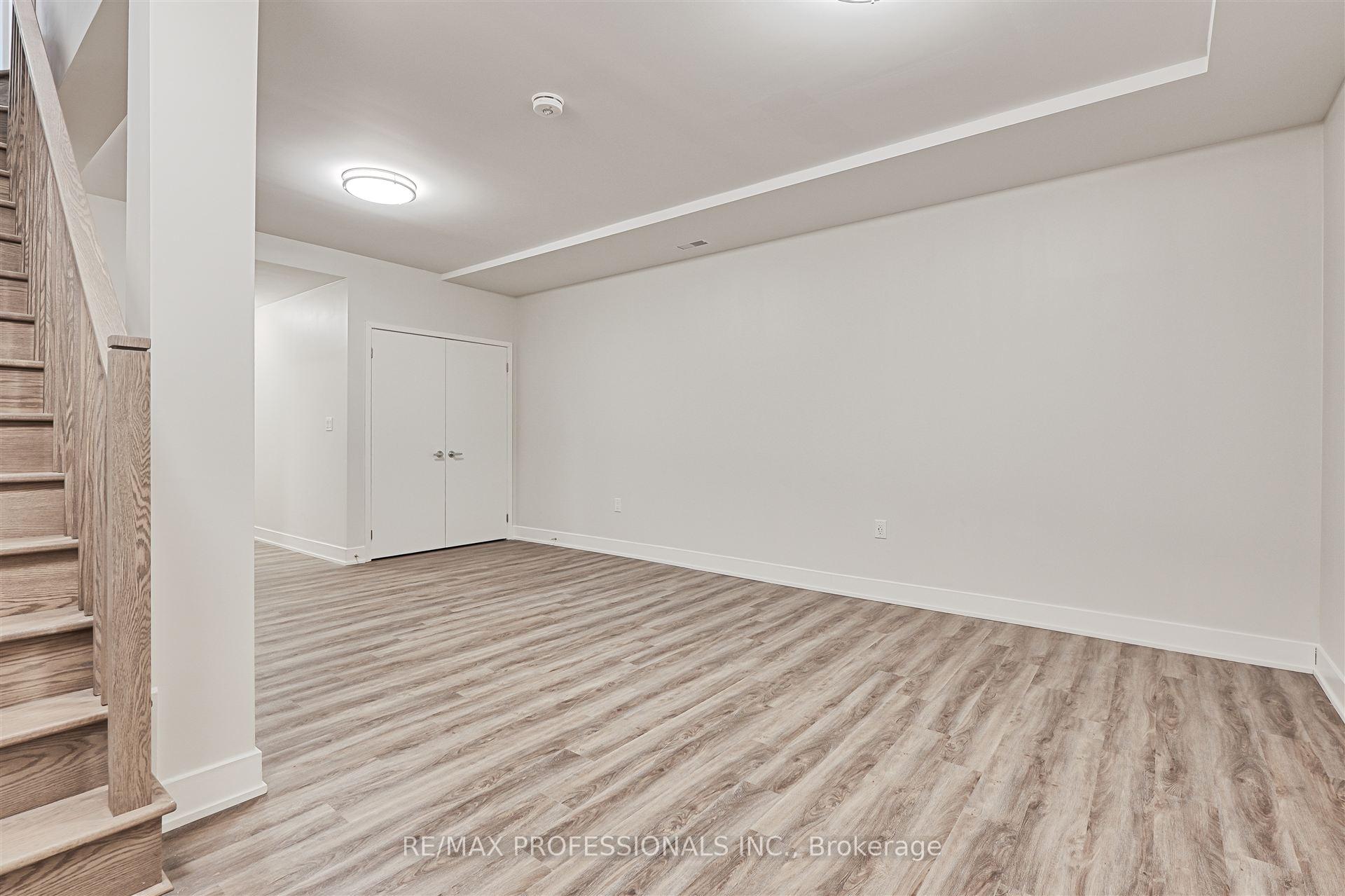 Photo 17 of Unit 113, 62 Dixfield Drive, Etobicoke, Eringate-Centennial-West Deane — HOMEH