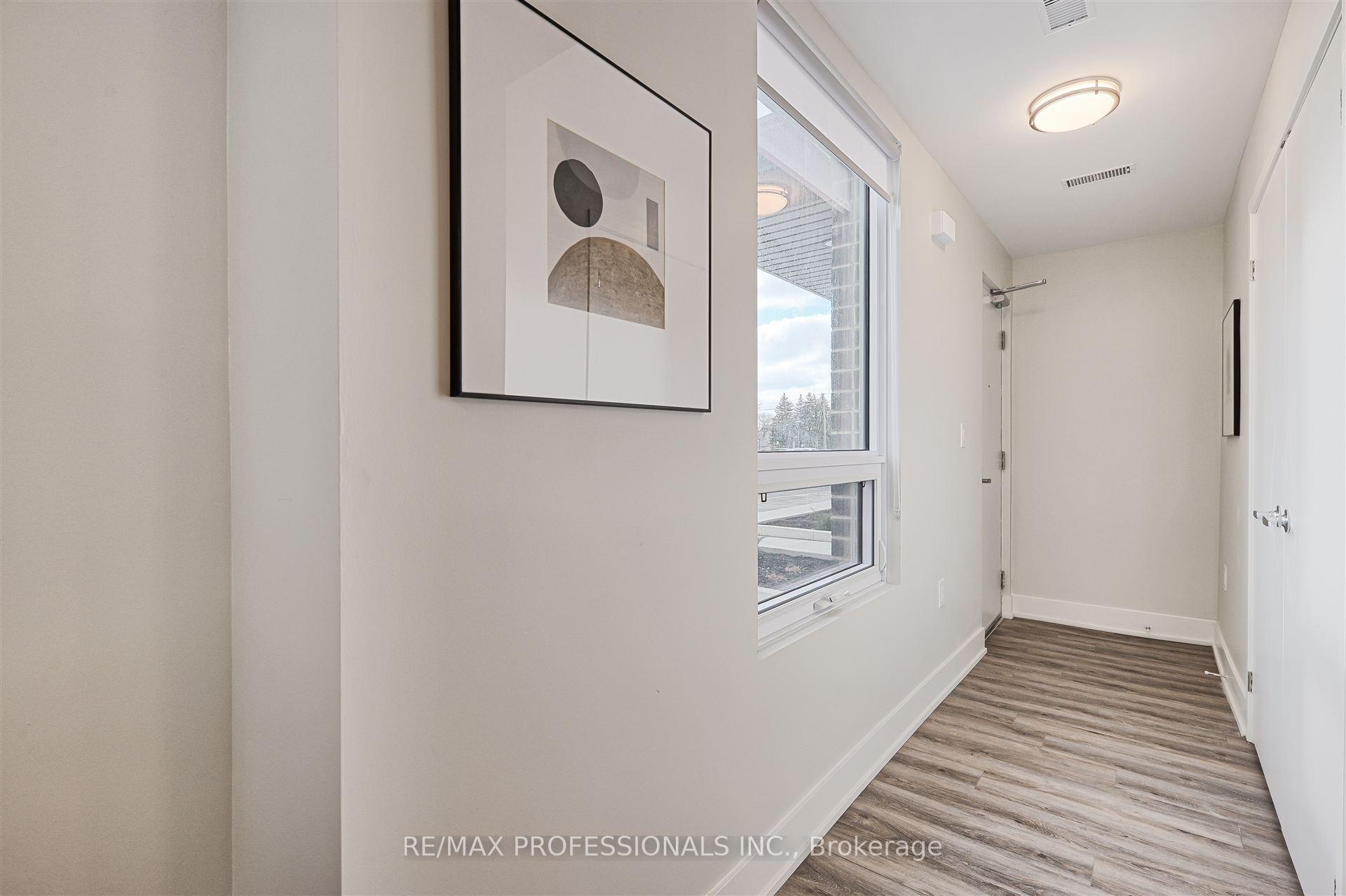 Photo 6 of Unit 124, 62 Dixfield Drive, Etobicoke, Eringate-Centennial-West Deane — HOMEH