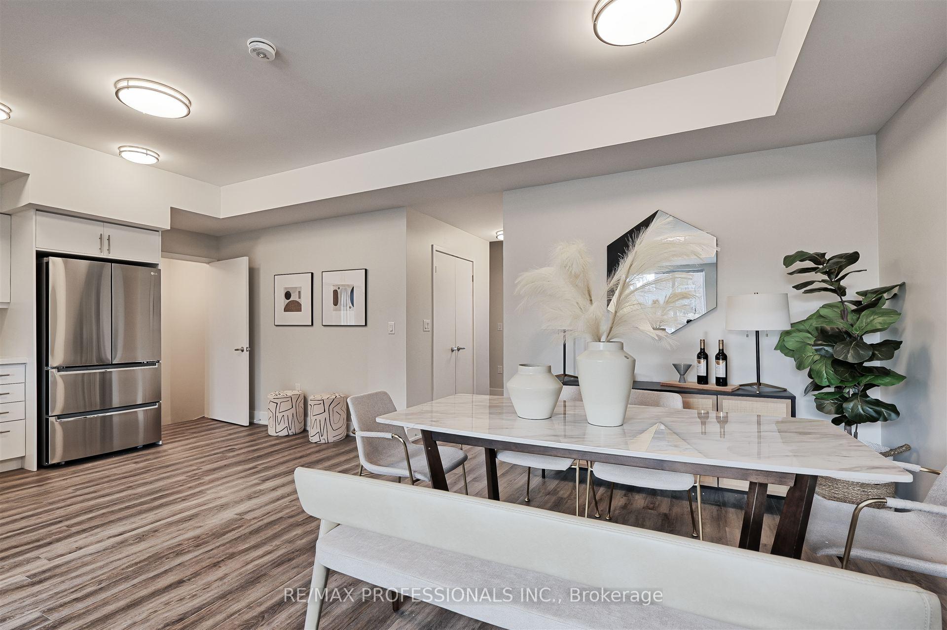 Photo 12 of Unit 124, 62 Dixfield Drive, Etobicoke, Eringate-Centennial-West Deane — HOMEH