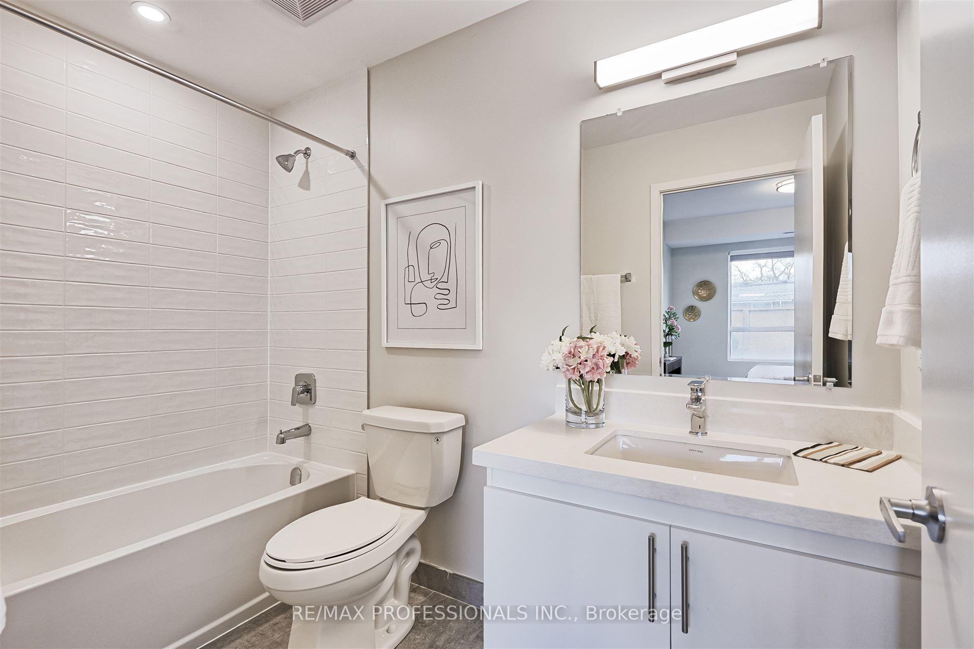 Photo 21 of Unit 124, 62 Dixfield Drive, Etobicoke, Eringate-Centennial-West Deane — HOMEH