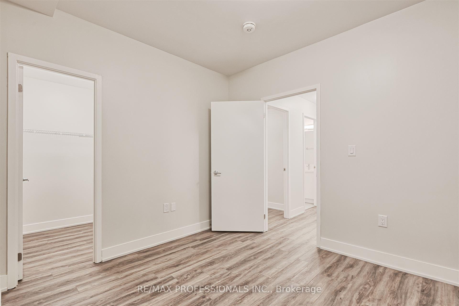 Photo 29 of Unit 124, 62 Dixfield Drive, Etobicoke, Eringate-Centennial-West Deane — HOMEH