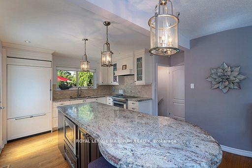 Photo 8 of 38 Abbey Road, Brampton, Brampton East — HOMEH