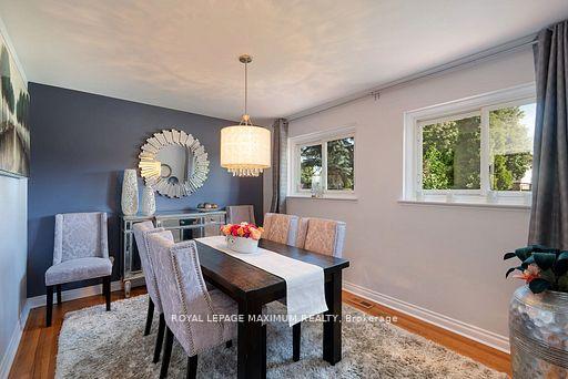 Photo 11 of 38 Abbey Road, Brampton, Brampton East — HOMEH