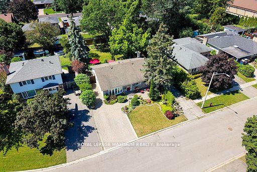 Photo 19 of 38 Abbey Road, Brampton, Brampton East — HOMEH