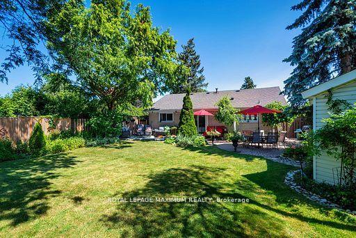 Photo 34 of 38 Abbey Road, Brampton, Brampton East — HOMEH