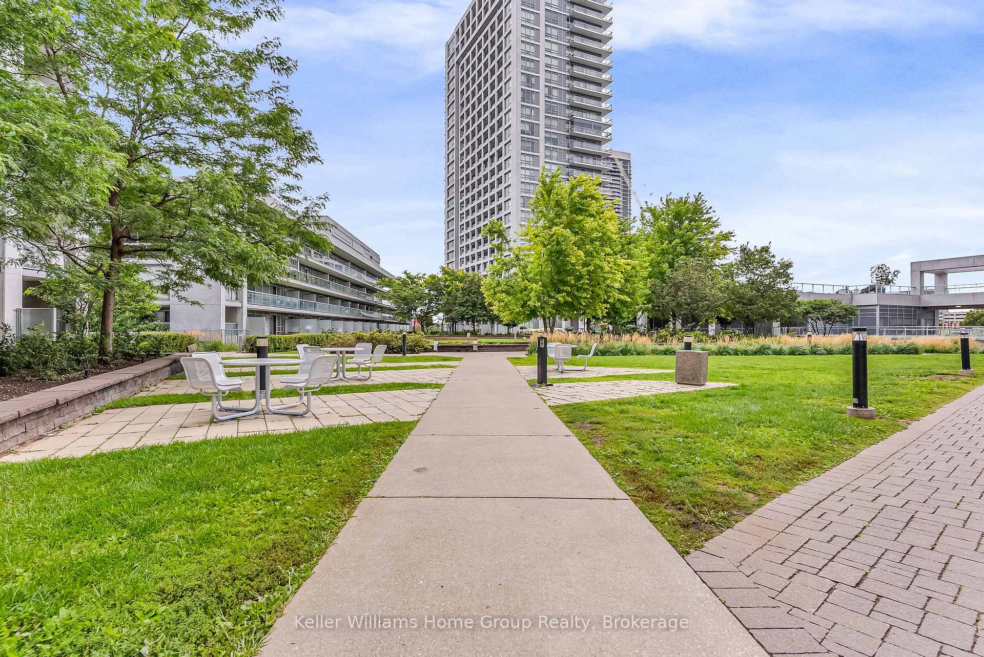 Photo 38 of Unit 3410, 2015 Sheppard Avenue E, North York, Henry Farm — HOMEH
