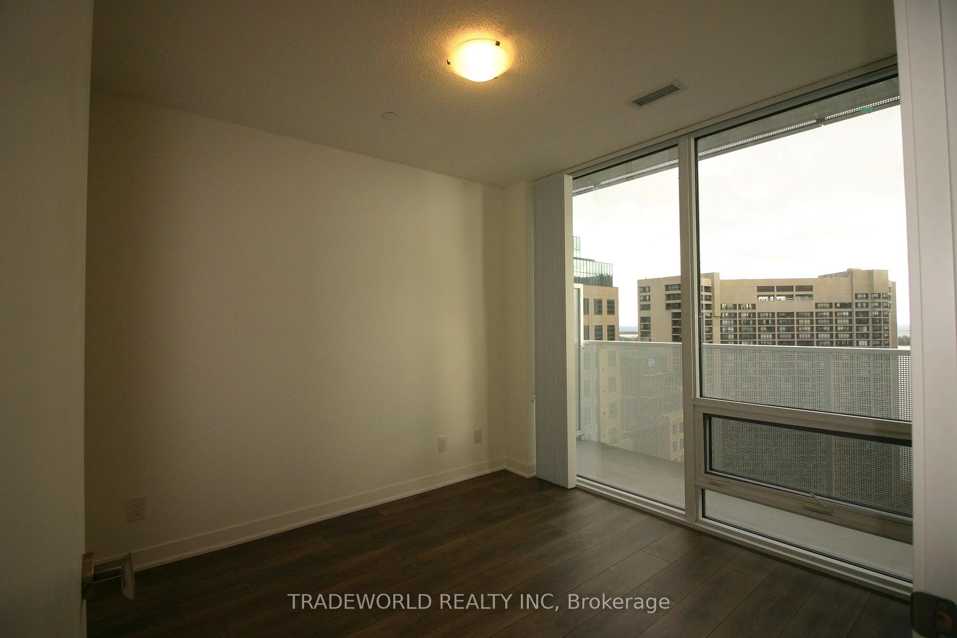 Photo 5 of Unit 2908, 88 Harbour Street, Toronto, Waterfront Communities — HOMEH