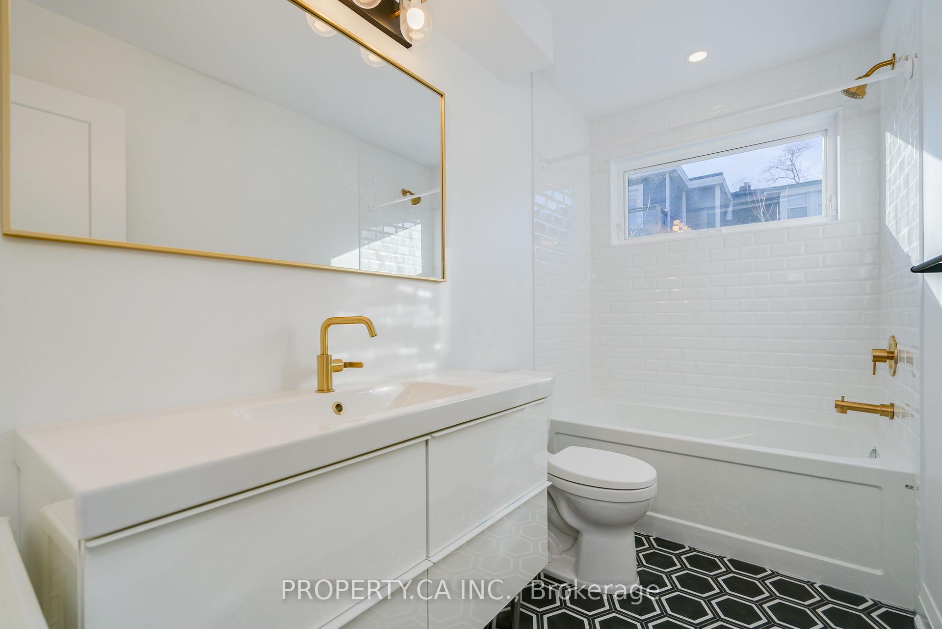 Photo 15 of Unit Laneway, 147 Denison Avenue, Toronto, Kensington-Chinatown — HOMEH