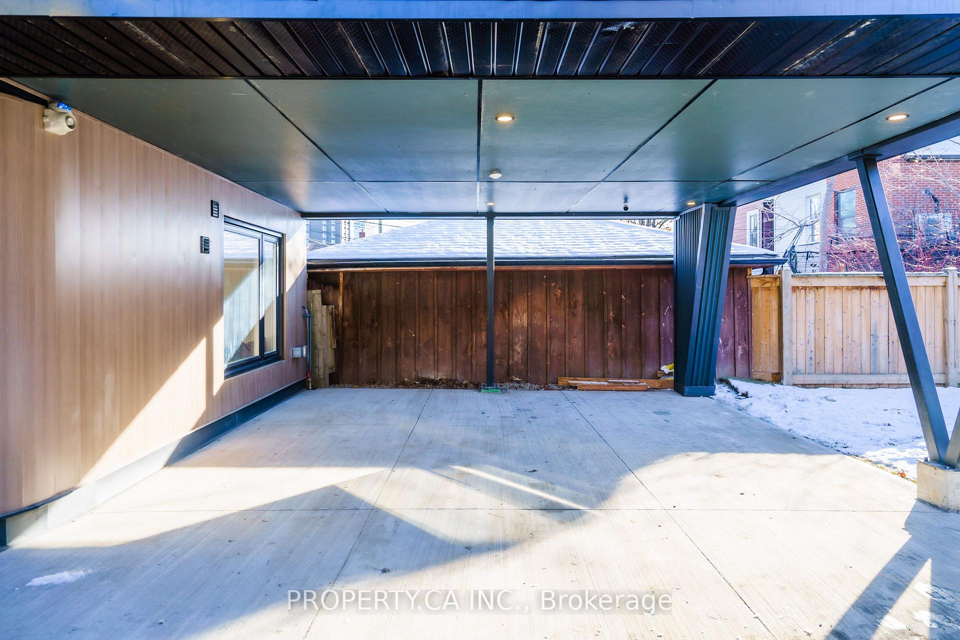 Photo 25 of Unit Laneway, 147 Denison Avenue, Toronto, Kensington-Chinatown — HOMEH