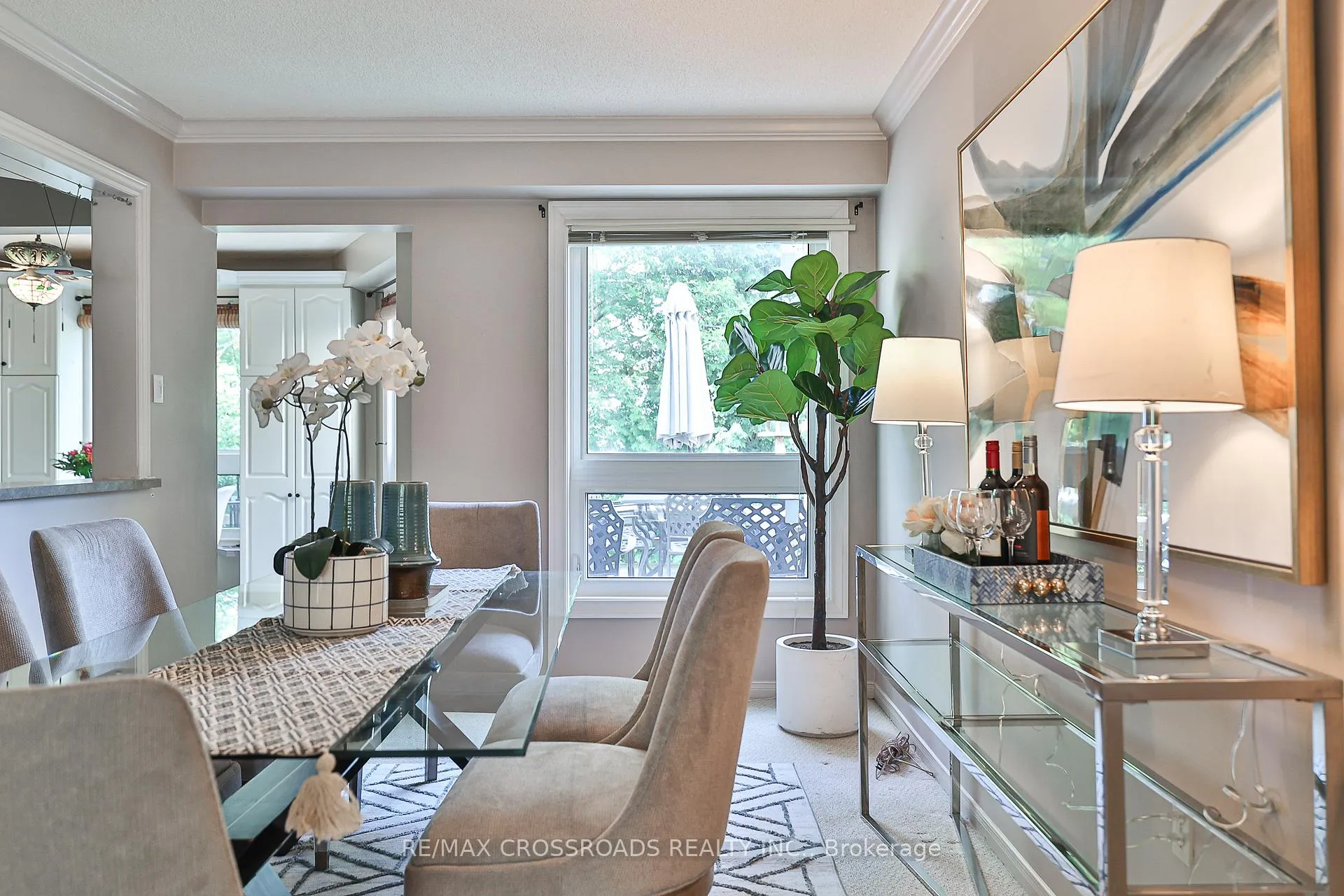Photo 11 of 20 Wright Crescent, Ajax, Central — HOMEH