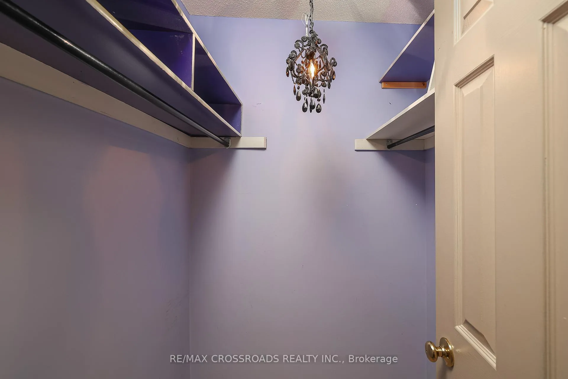 Photo 26 of 20 Wright Crescent, Ajax, Central — HOMEH