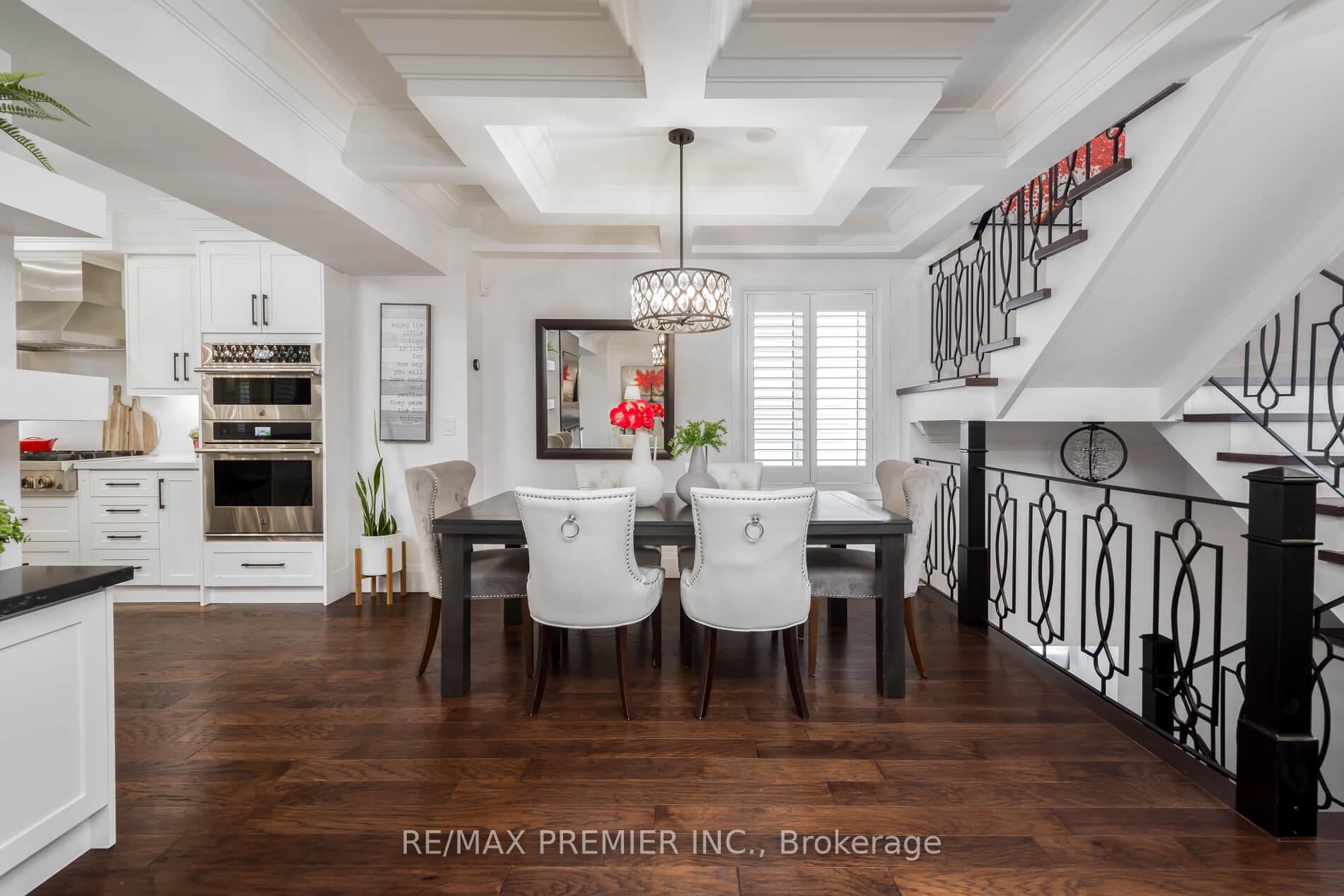 Photo 5 of 21 Elizabeth Street N, Brampton, Downtown Brampton — HOMEH