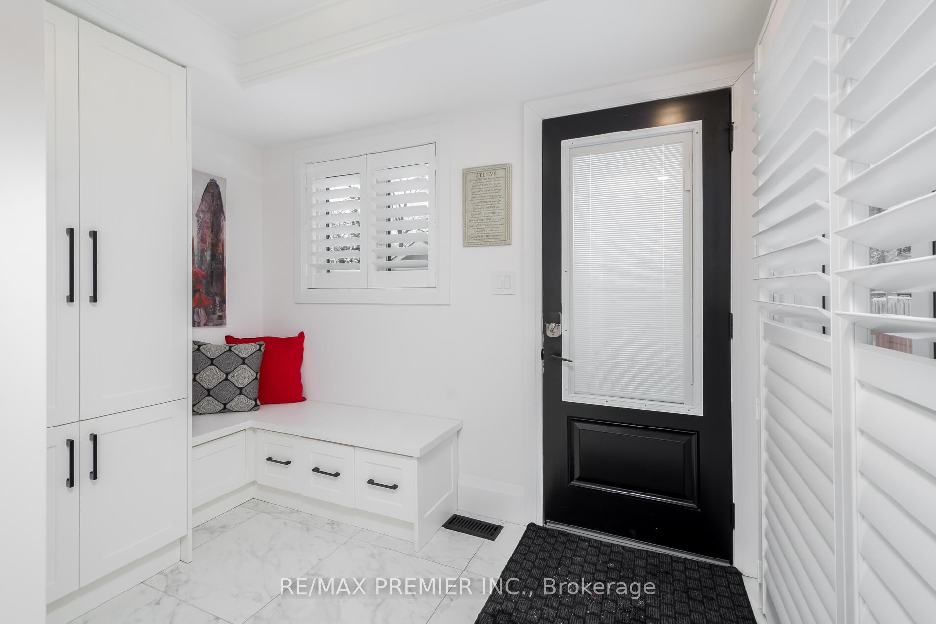 Photo 18 of 21 Elizabeth Street N, Brampton, Downtown Brampton — HOMEH
