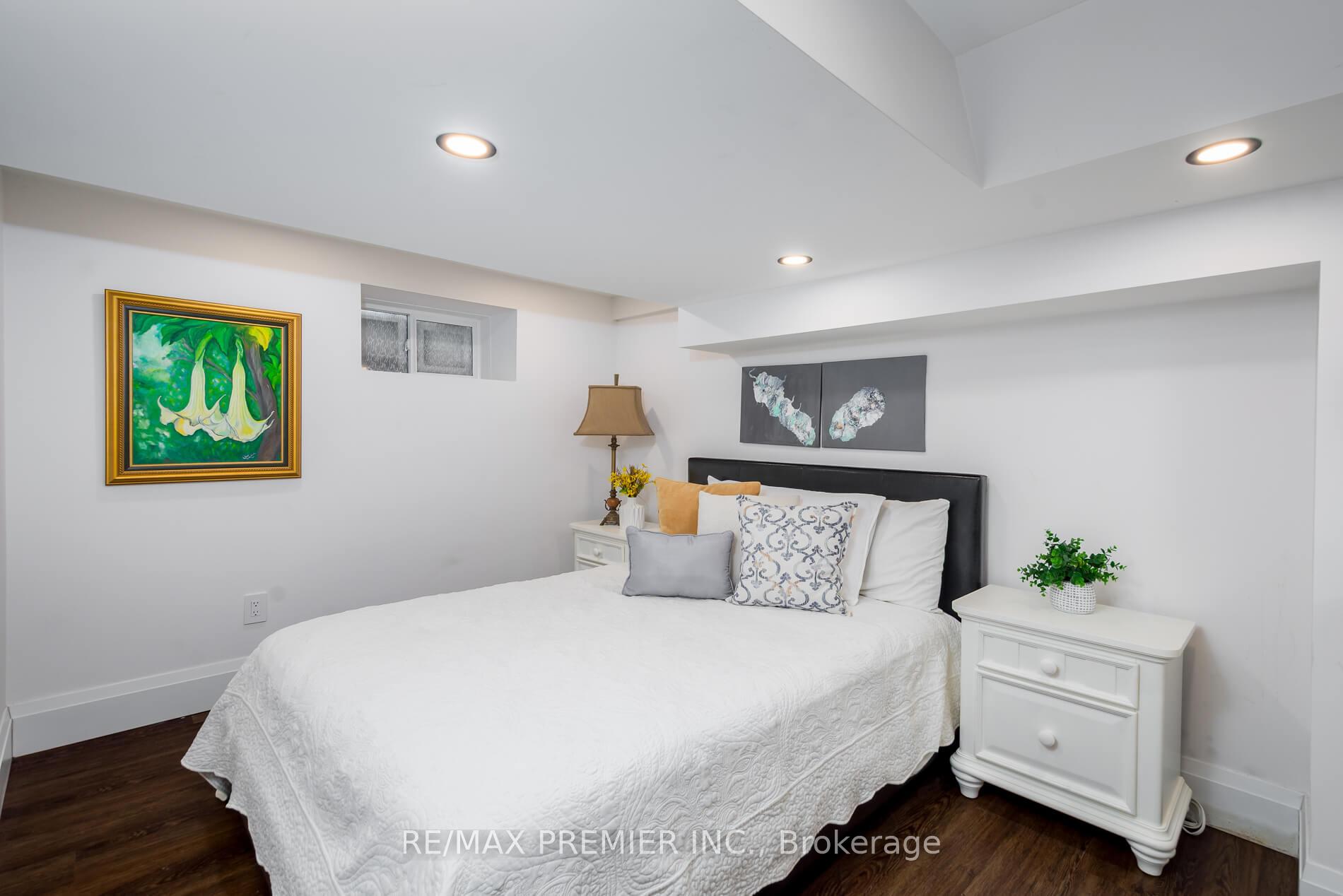 Photo 37 of 21 Elizabeth Street N, Brampton, Downtown Brampton — HOMEH