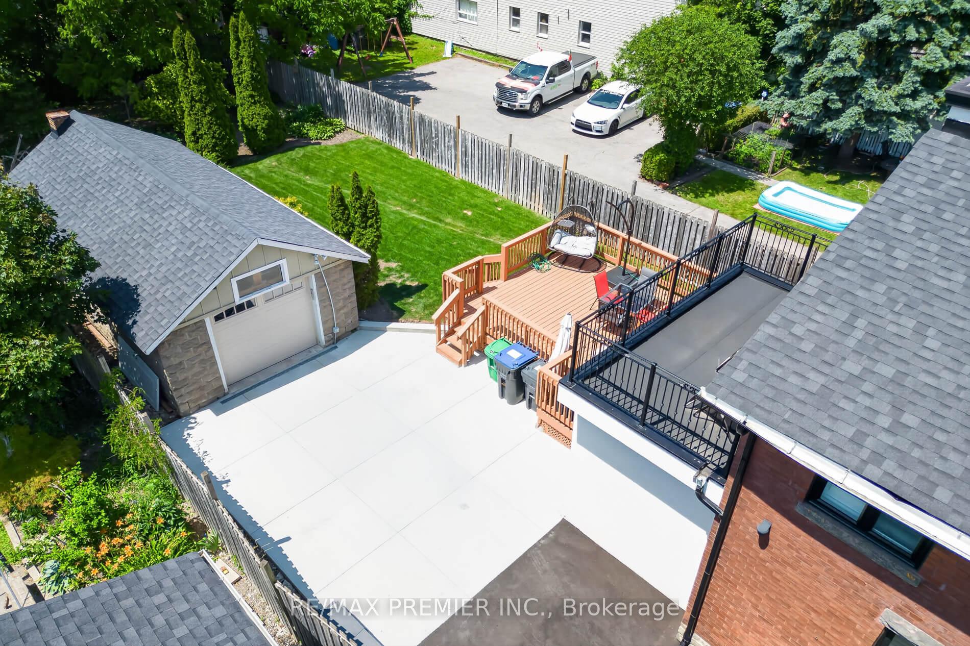 Photo 42 of 21 Elizabeth Street N, Brampton, Downtown Brampton — HOMEH