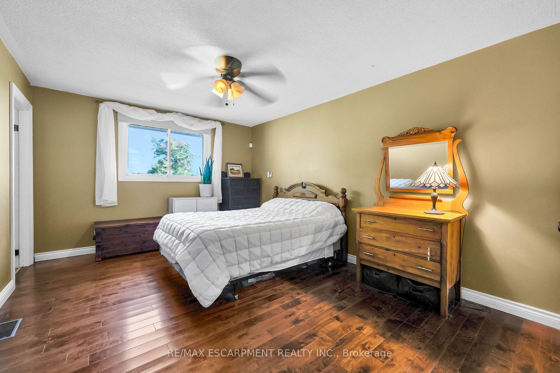 Photo 7 of 757 4TH Line Road, Haldimand — HOMEH