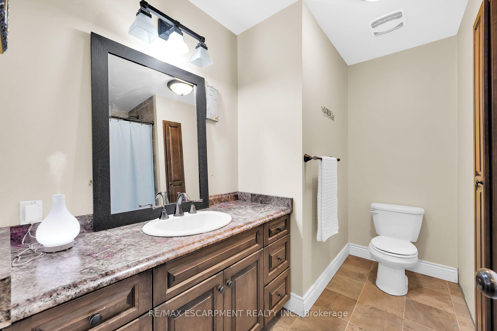 Photo 11 of 757 4TH Line Road, Haldimand — HOMEH
