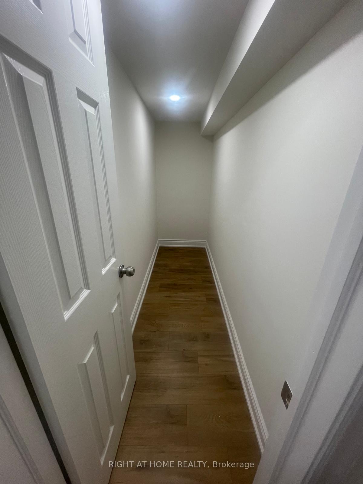 Photo 5 of Unit Bsmt, 49 Masters Street, Welland, Dain City — HOMEH