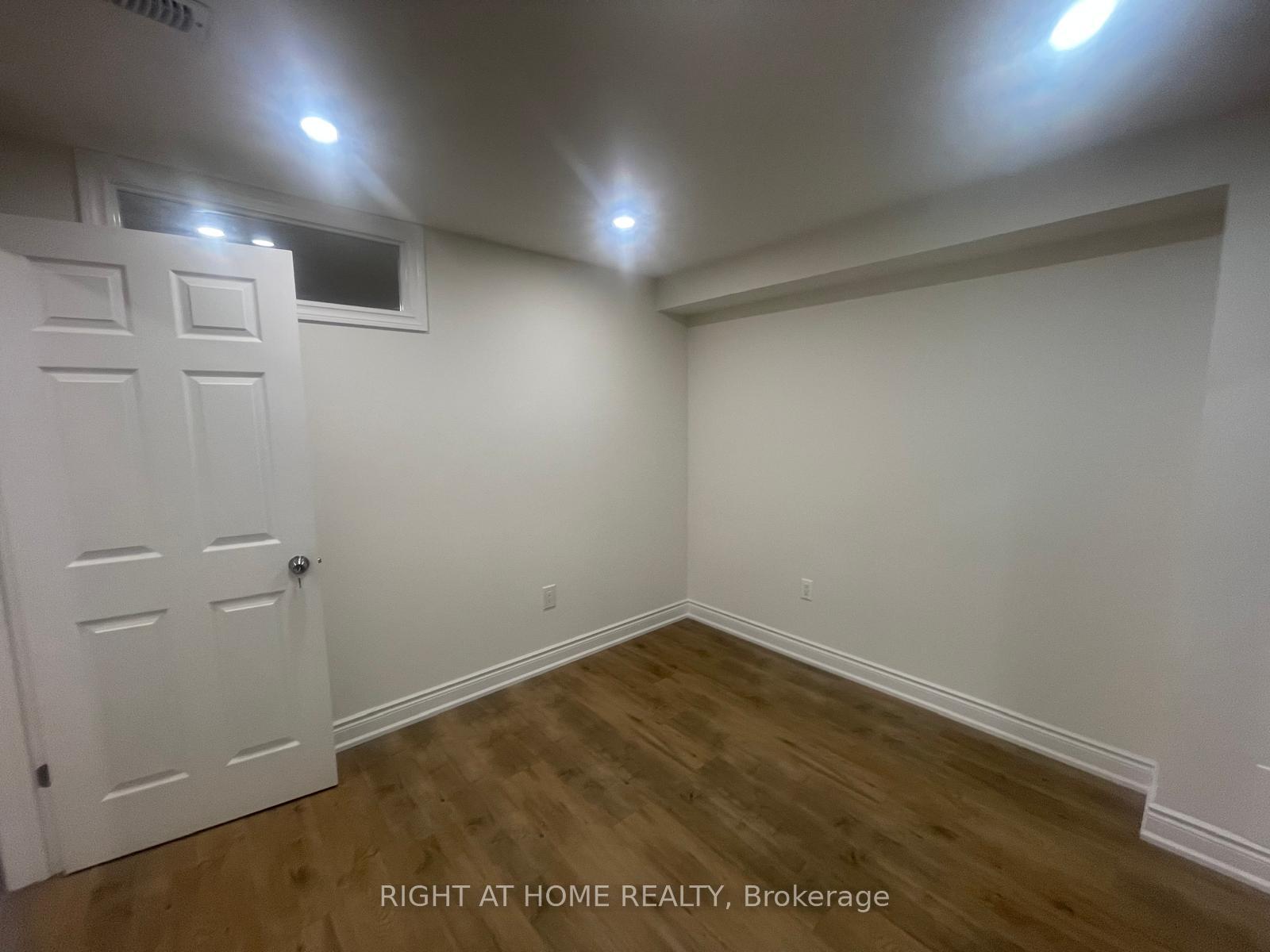 Photo 10 of Unit Bsmt, 49 Masters Street, Welland, Dain City — HOMEH
