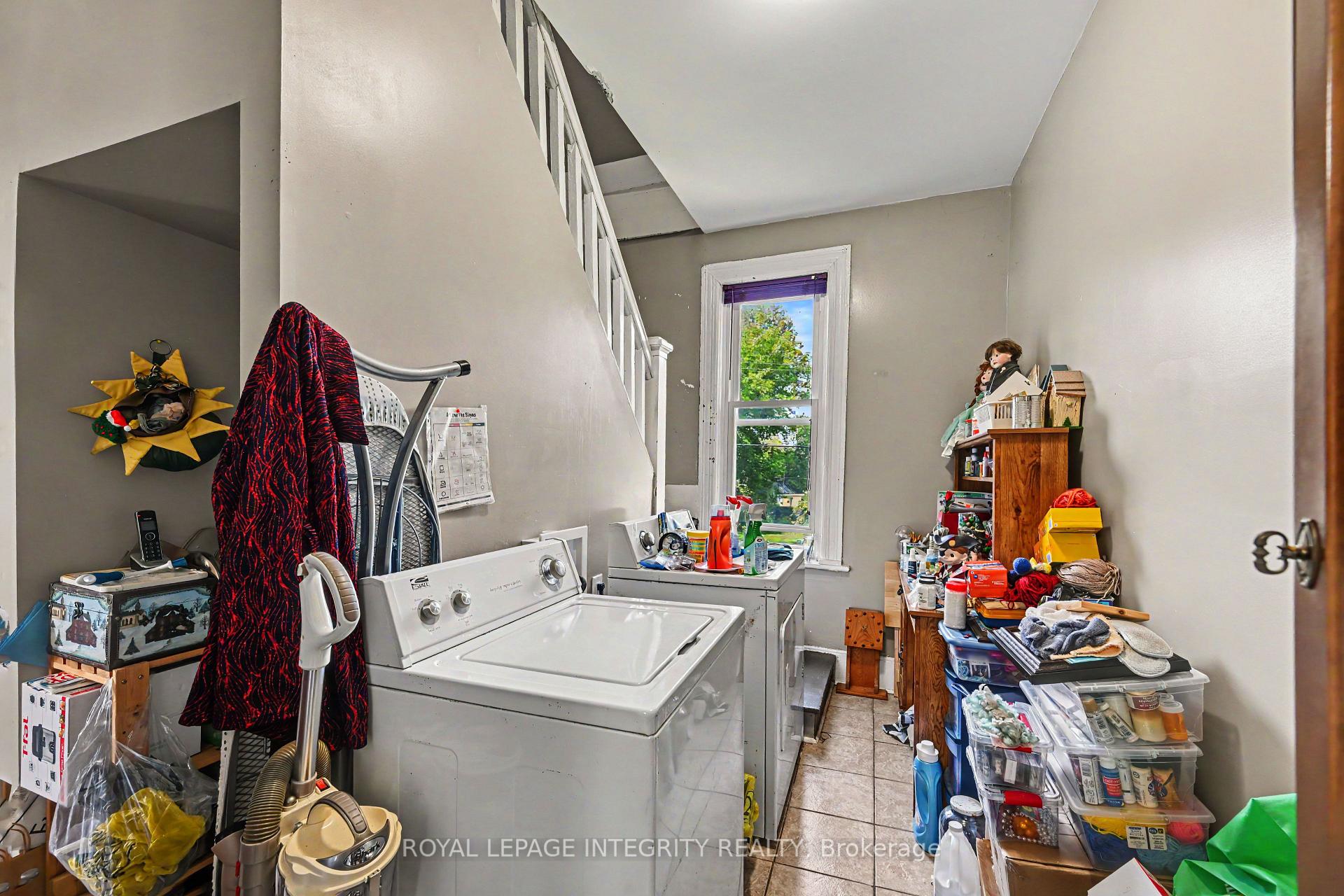 Photo 14 of 48 Elmsley Street S, Smiths Falls, Smiths Falls — HOMEH