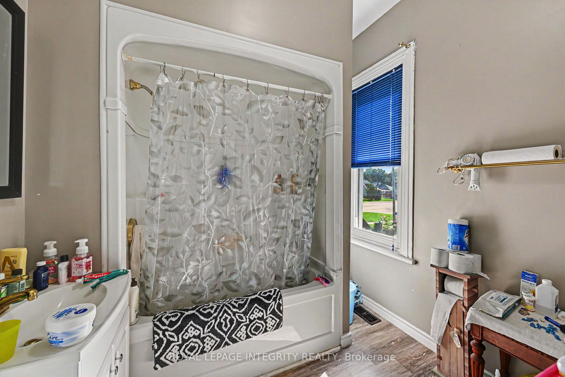 Photo 19 of 48 Elmsley Street S, Smiths Falls, Smiths Falls — HOMEH