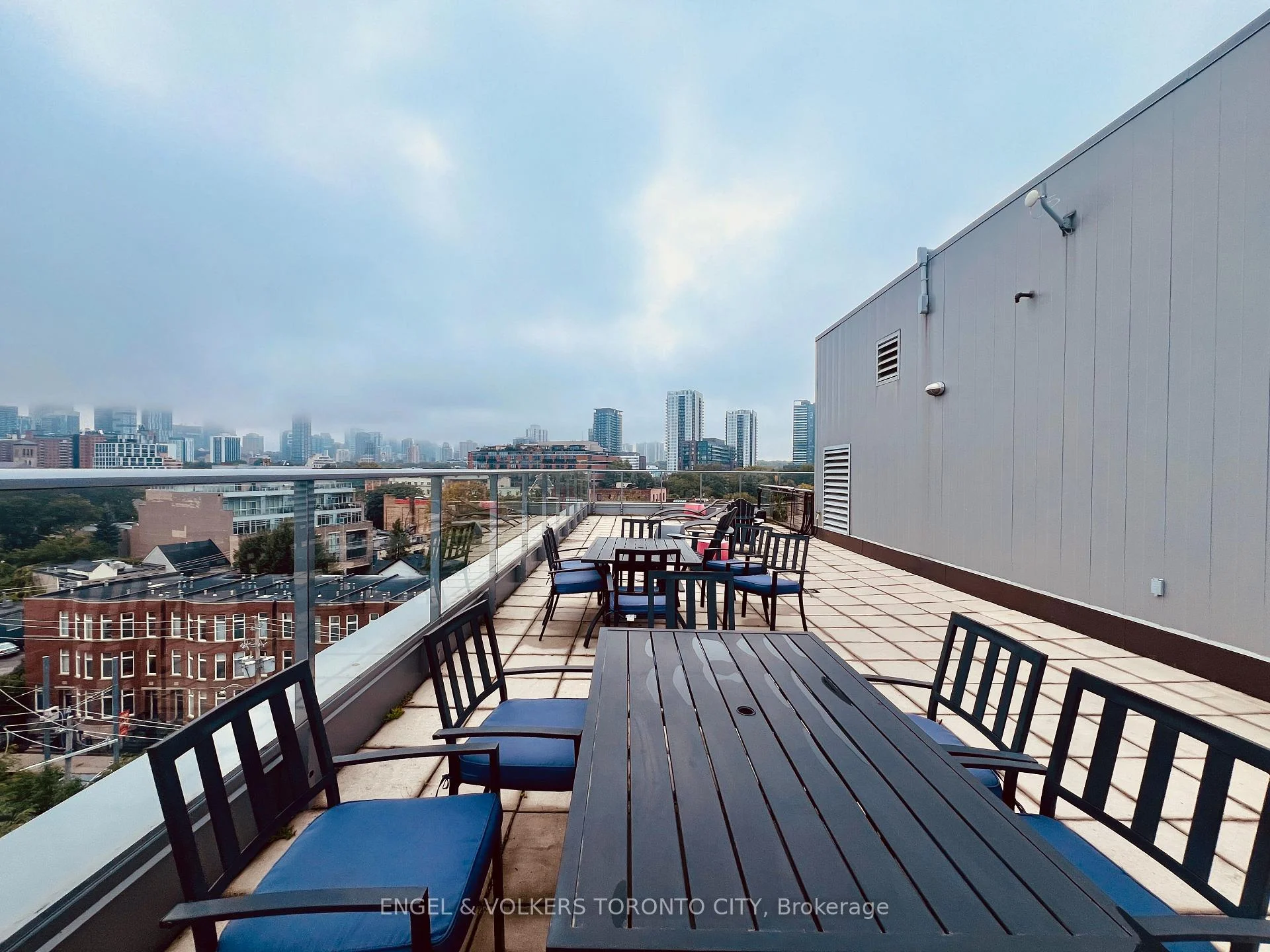 Photo 31 of Unit 507, 569 King Street E, Toronto, Moss Park — HOMEH