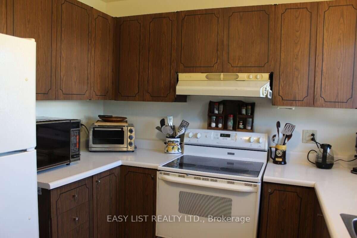 Photo 35 of 2154 Dutton Crescent, Ottawa, Beacon Hill North — HOMEH