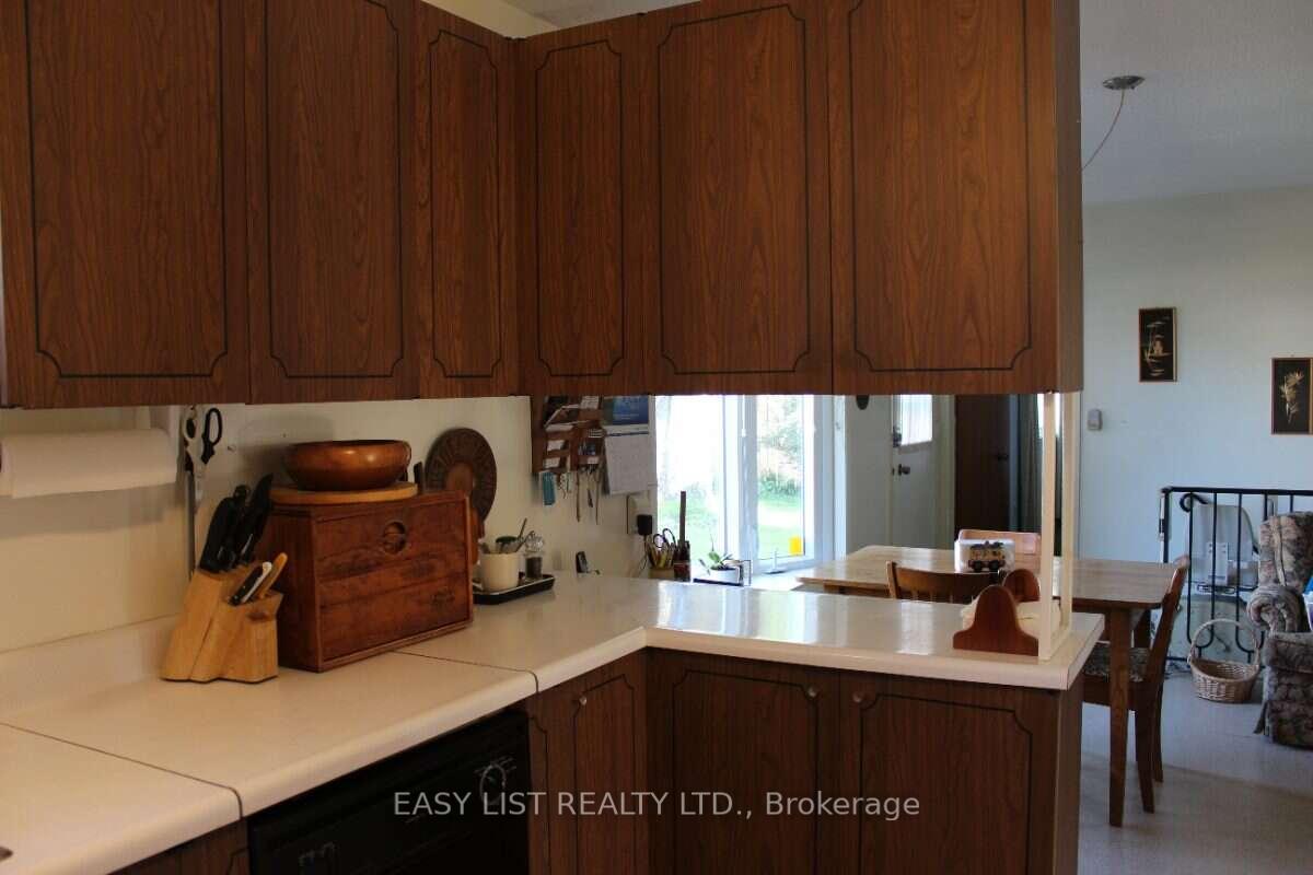 Photo 39 of 2154 Dutton Crescent, Ottawa, Beacon Hill North — HOMEH