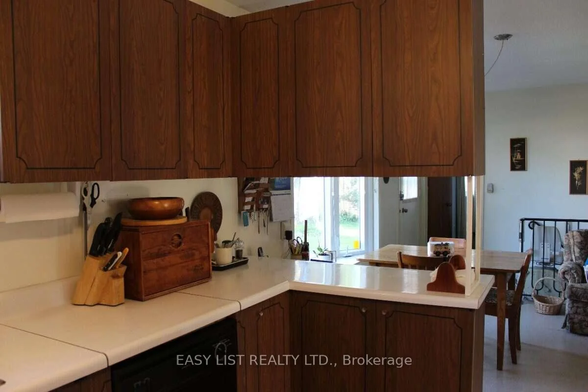 Photo 40 of 2154 Dutton Crescent, Ottawa, Beacon Hill North — HOMEH